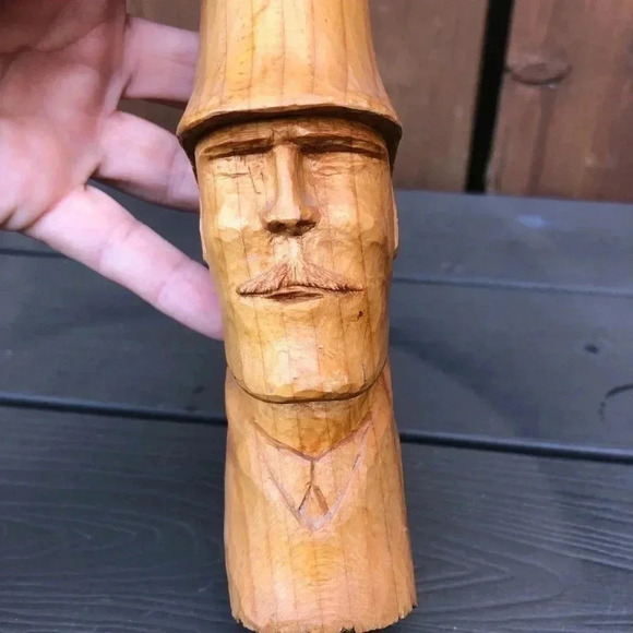 Hand Carved Wooden  Bust - Picture 5 of 7